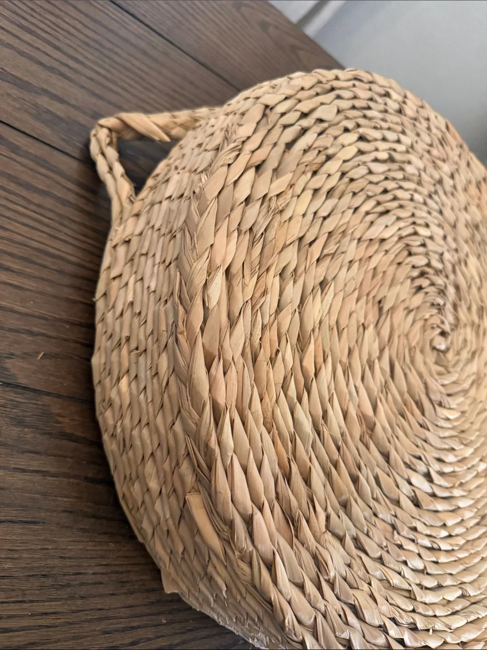 Better Homes And Gardens Woven Seagrass Serving Tray in Natural